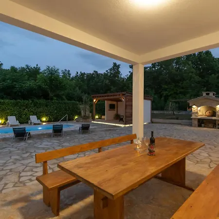 Dalmatina By Interhome *